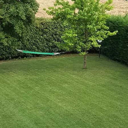 לינה וארוחת בוקר Il Farfasole 3*